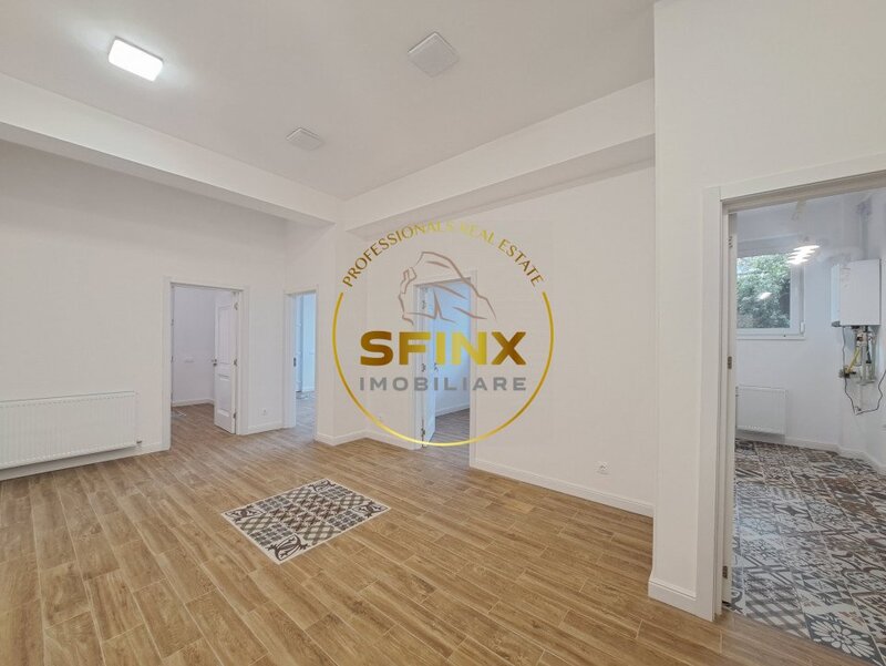 Spatiu comercial stradal