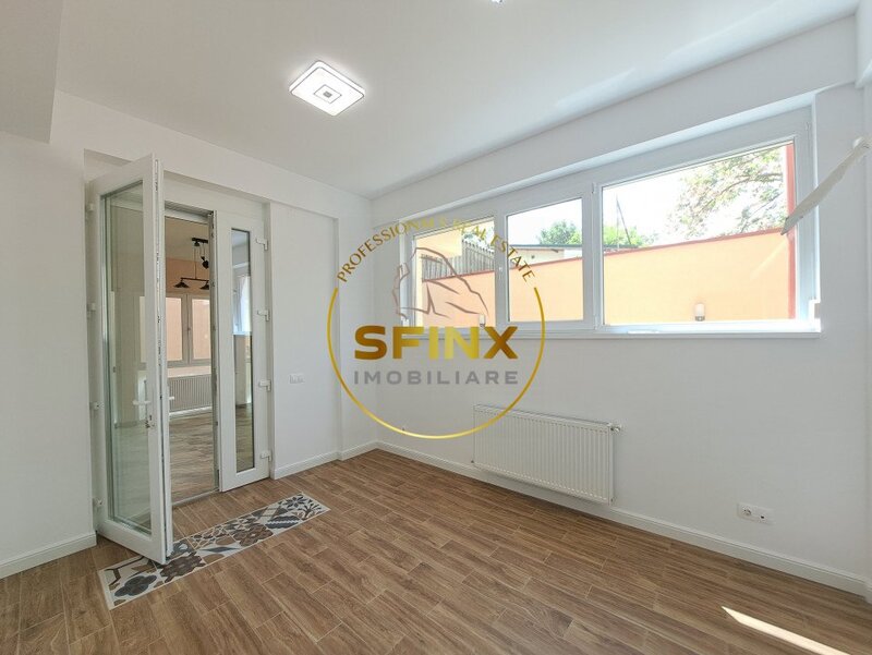 Spatiu comercial stradal